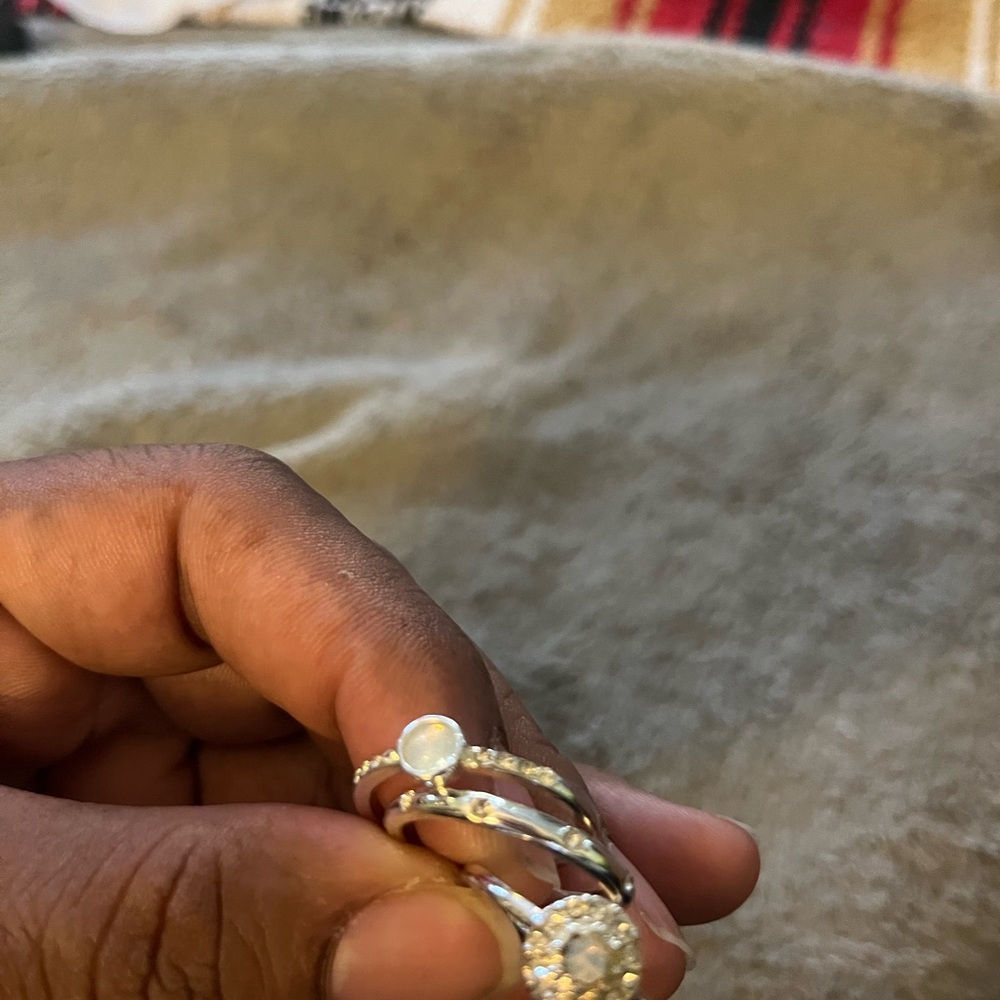 Avon Silver-Tone Stackable Ring Set With Opalesce… - image 5